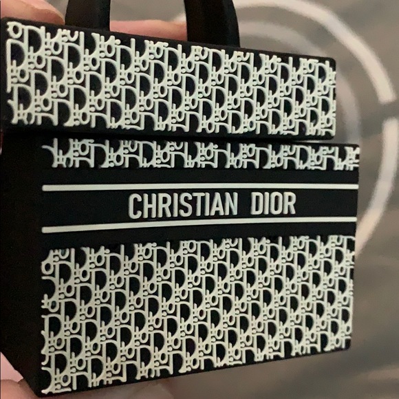 🆕 Apple AirPods Pro & V1 & V2 - Picture 9 of 16